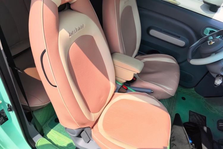 Used Bestune Pony 2024 170km Vitality Horse Right Front Seat