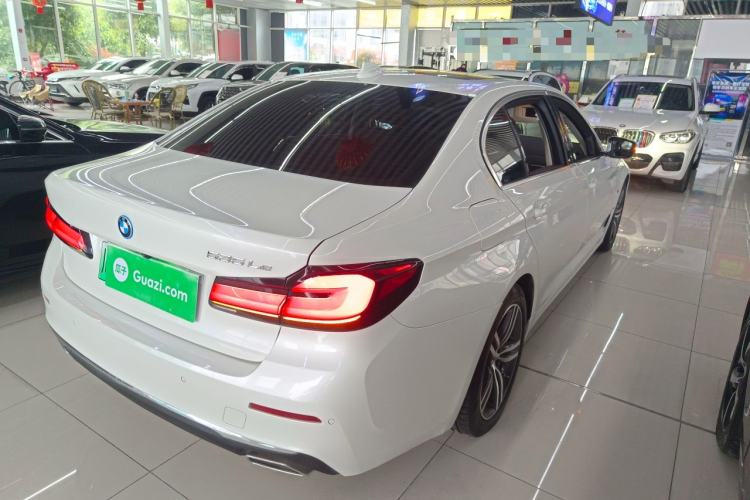 Used BMW 5 Series New Energy 2022 Updated Version 535Le Luxury Package Rear Right 45 Deg