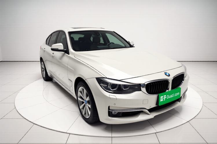 Used BMW 3 Series GT 2017 320i Sport Edition
