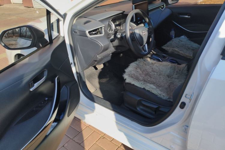 Used Toyota Corolla 2021 Dual-Motor 1.8L E-CVT Elite Edition