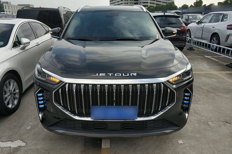 Used JETOUR X70 PLUS 2023 1.6T DCT Stronger 7-Seater