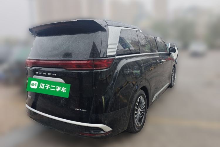 Used Denza D9 2022 DM-i 970 Four-Wheel Drive Prestige Model