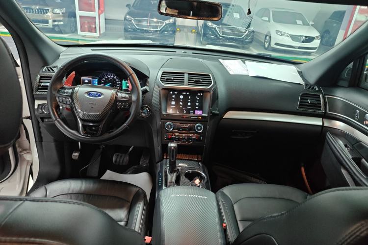 Used Ford Explorer (Import) 2017 2.3T Fashion Edition