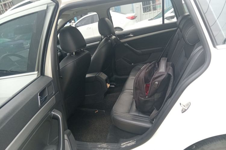 Used Volkswagen Gran Lavida 2015 1.6L Automatic Comfort Edition