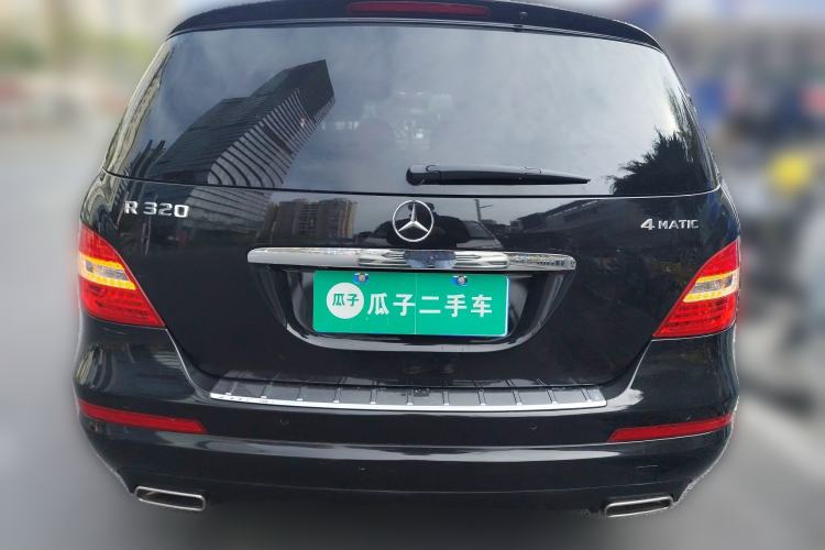 Used Mercedes-Benz R-Class 2017 R 320 4MATIC Business Edition Prestige Model