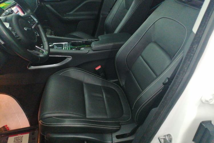 Used Jaguar F-PACE 2016 2.0T Two-Wheel-Drive R-Sport Sport Edition