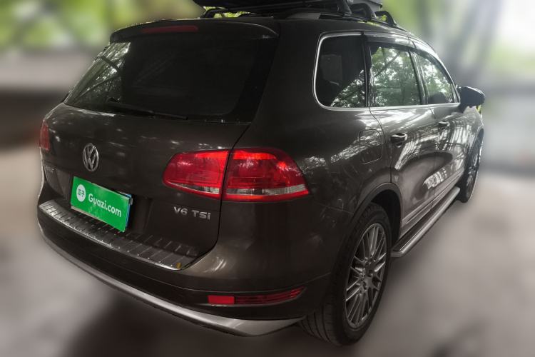 Used Volkswagen Touareg 2011 3.0 TSI Comfort Version