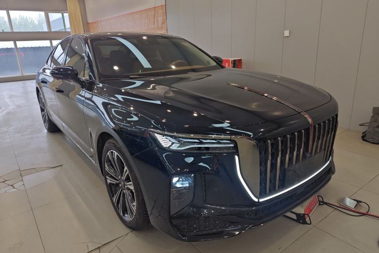 Used Hongqi H9 2024 2.0T Qixiang Private Style Edition Front Right 45 Deg