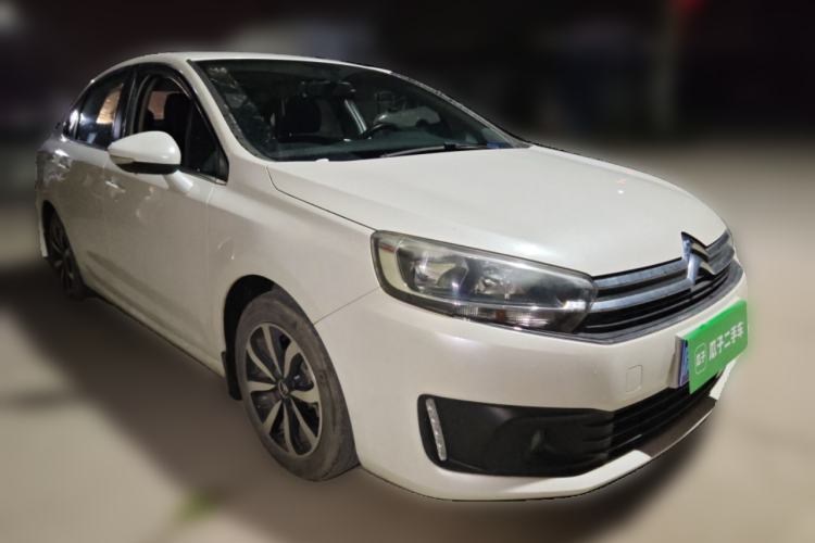 Used Citroen C4 Sega 2018 1.6L Manual Luxury Model
