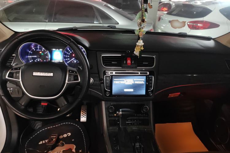 Used Haval H8 2015 2.0T Two-Wheel Drive Comfort Version
