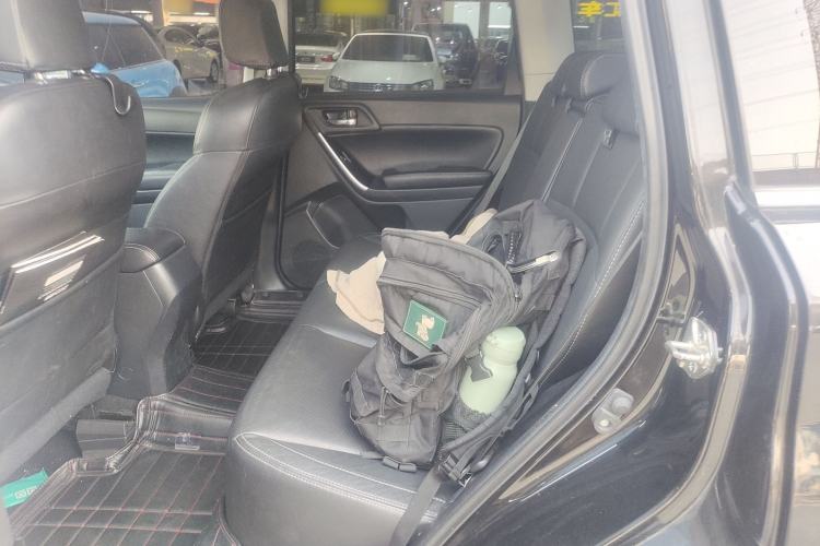 Used Subaru Forester 2016 2.0i Luxury Navigation Edition Left Rear Seat