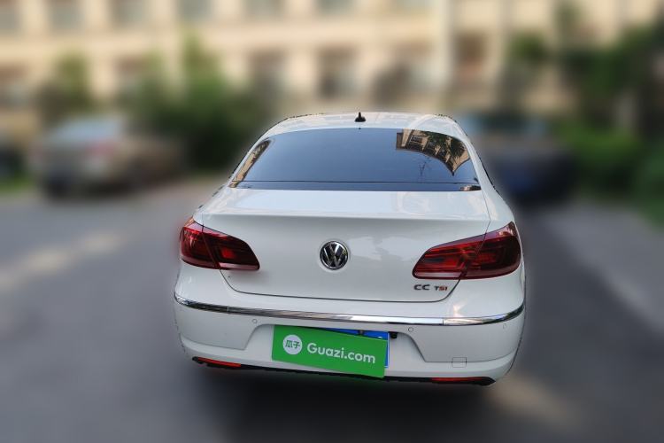 Used Volkswagen FAW-Volkswagen CC 2015 1.8TSI Luxury Model
