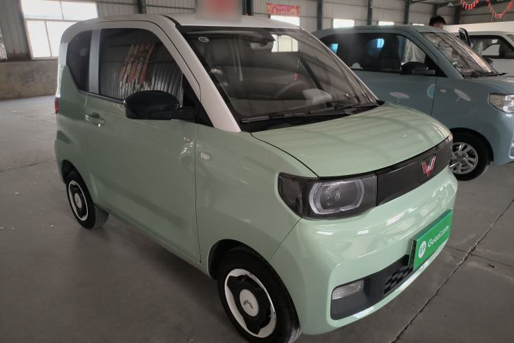 Used Wuling Hongguang MINIEV 2021 Macaron Fashion Model Lithium Iron Phosphate Front Right 45 Deg