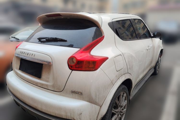 Used Infiniti ESQ 2014 1.6L Spontaneous Edition