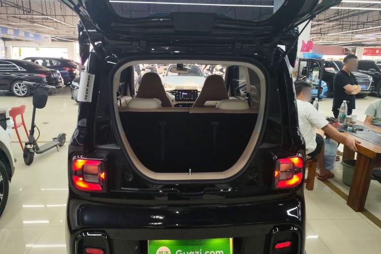 Used Geely Galaxy Panda 2024 200km Panda Kart Trunk