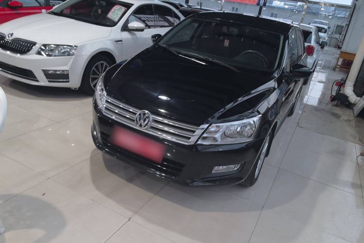 Used Volkswagen Santana 2015 1.4L Manual Comfort Edition