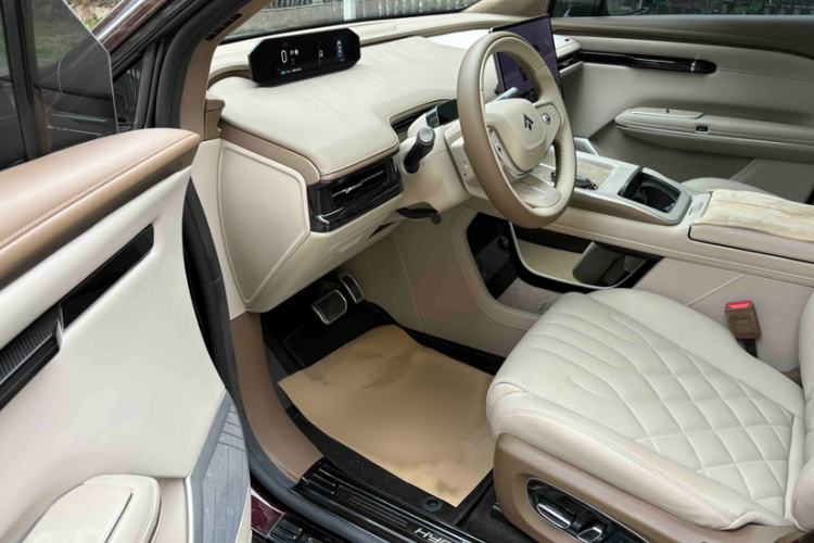 Used Hyptec HT 2024 825鸥翼 LiDAR Edition Interior 3