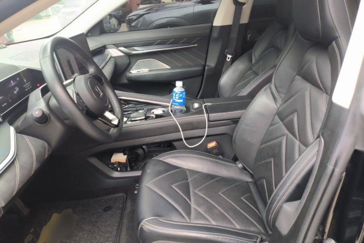 Used Zeekr 001 2023 YOU Edition 100 kWh Left Front Seat