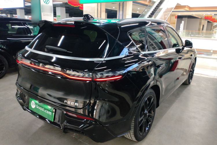 Used VOYAH FREE 2023 Four-Wheel Drive Extended-Range Model with Ultra-Long Range
