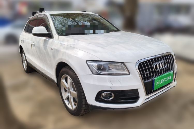 Used Audi Q5 2013 40 TFSI Comfort Edition Front Right 45 Deg