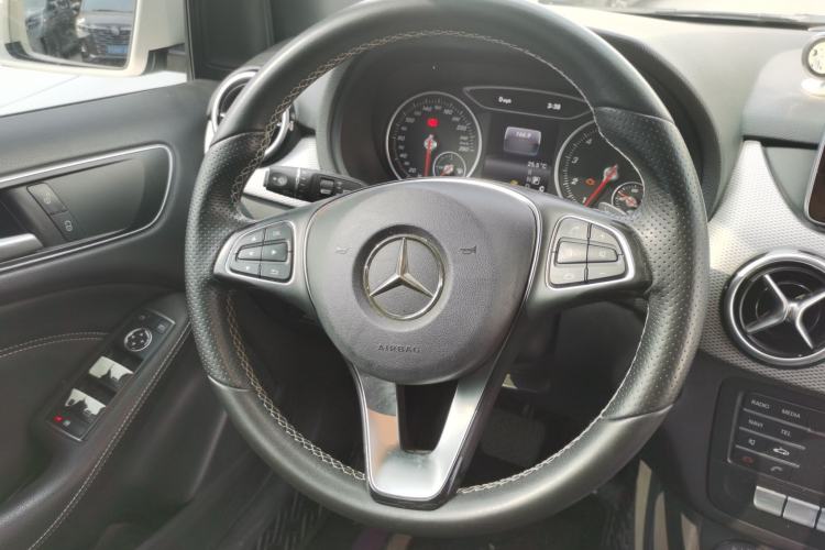 Used Mercedes-Benz B-Class 2015 B 200 Sport Edition
