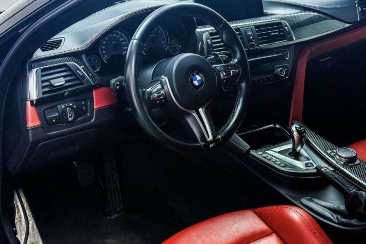 Used BMW M4 2014 M4 two-door coupe
