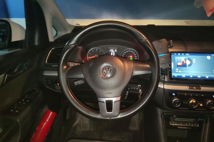 Used Volkswagen Sharan 2013 1.8TSI Standard Model Euro IV Steering Wheel