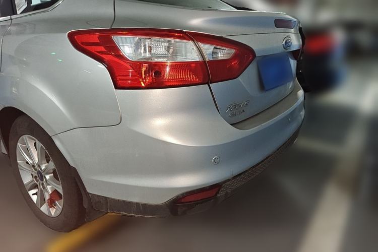 Used Ford Focus 2012 Sedan 1.6L Automatic Prestige Model