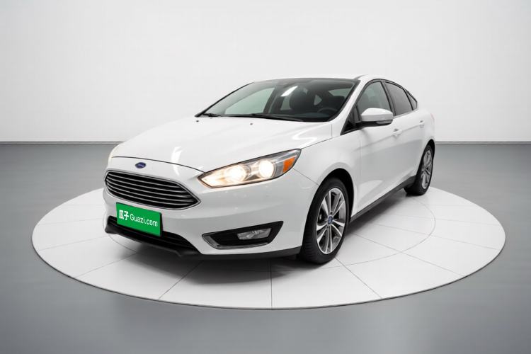 Used Ford Focus 2017 Sedan EcoBoost 180 Automatic Elite Model Guazi used car, China used car export, Used car for sale, Used  cars, Cheapest cars for sale