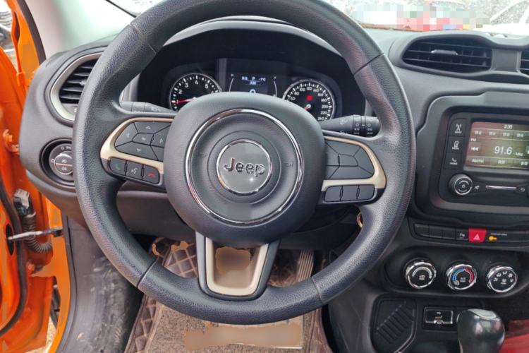 Used Jeep Renegade 2017 180T Automatic High-Energy Version