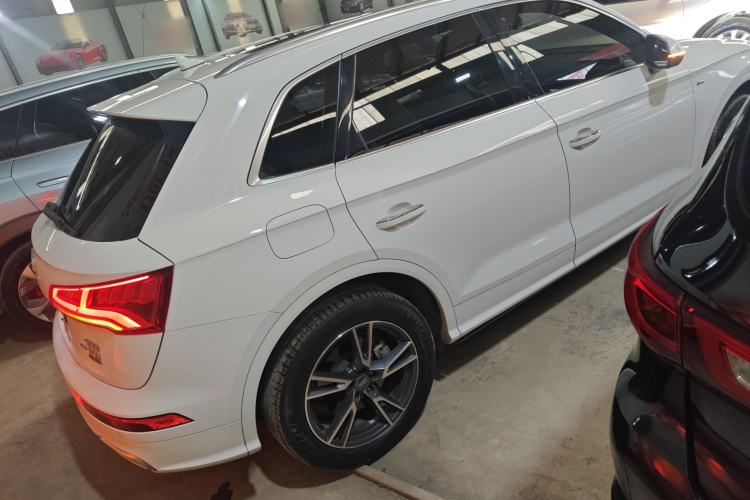 Used Audi Q5L 2018 40 TFSI Prestige Fashion Edition China VI
