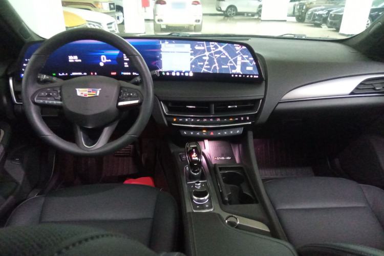 Used Cadillac CT5 2024 28T Prestige Edition Center Console