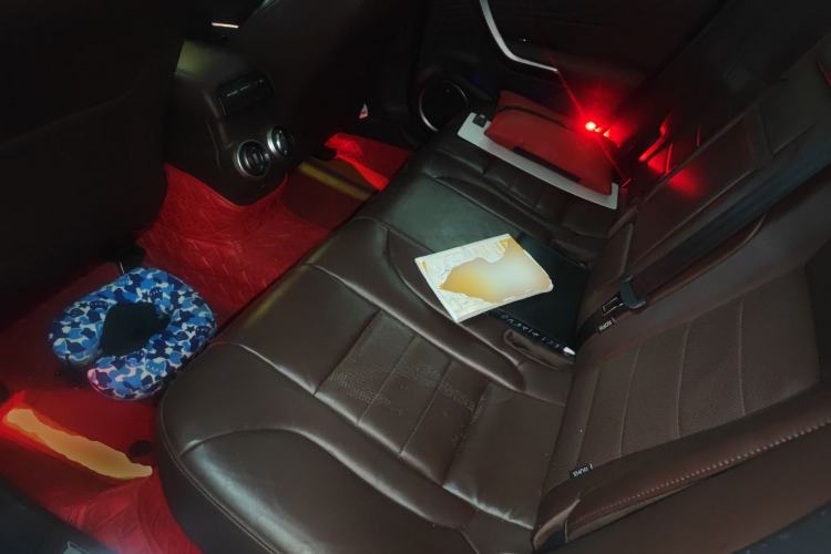 Used Wey VV7 2017 2.0T Flagship Model Left Rear Seat