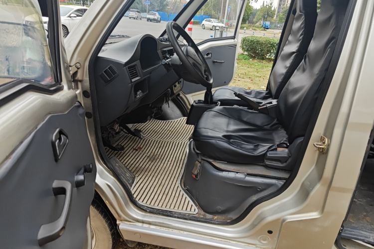 Used Wuling Zhiguang 2013 1.0L Base Version