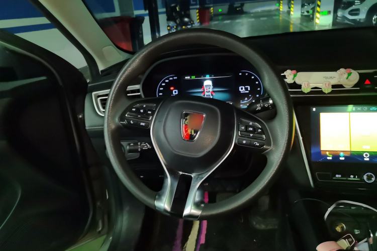 Used Roewe i5 2019 GL 20T Automatic 4G Connected & Ultra-Cool Play Edition