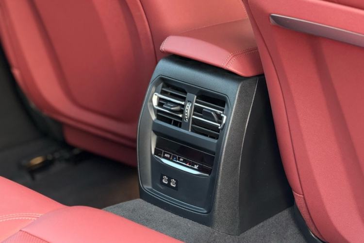 Used BMW i3 2025 eDrive 40 L Midnight Sports Package