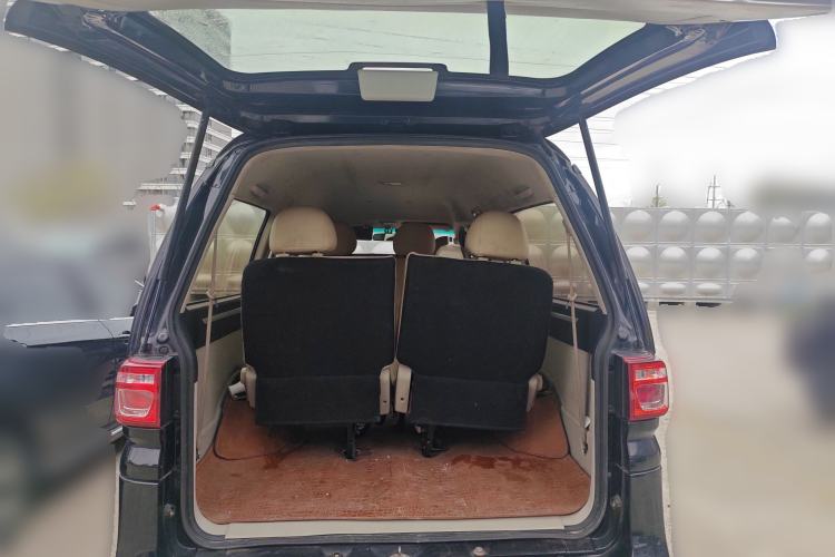 Used FORTHING Lingzhi 2017 M5L 1.6L 7-Seater Standard Model