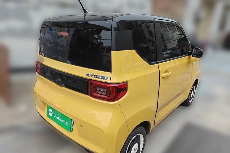 Used Wuling Hongguang MINIEV 2021 Macaron Premium Model – Lithium Iron Phosphate