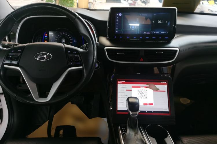 Used Hyundai Tucson 2020 280TGDi Two-Wheel-Drive GLS Smart Connectivity Version China VI Standard