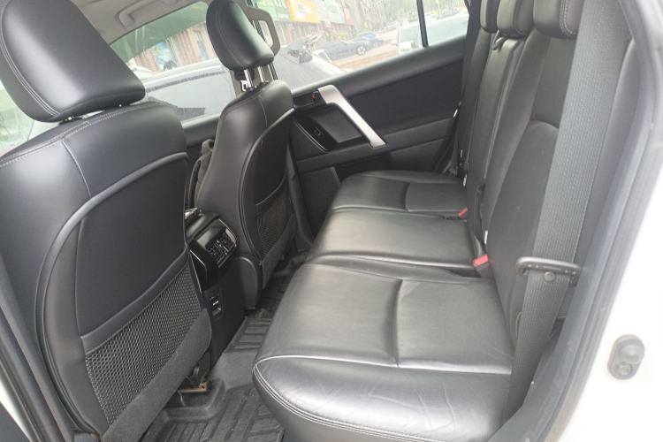 Used Toyota Prado 2016 2.7L Automatic Standard Edition
