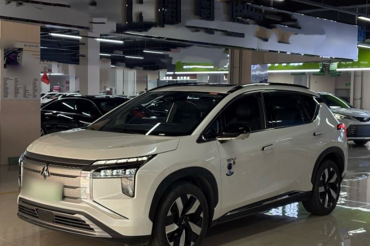 Used Mitsubishi AIRTREK 2022 Pioneer Edition