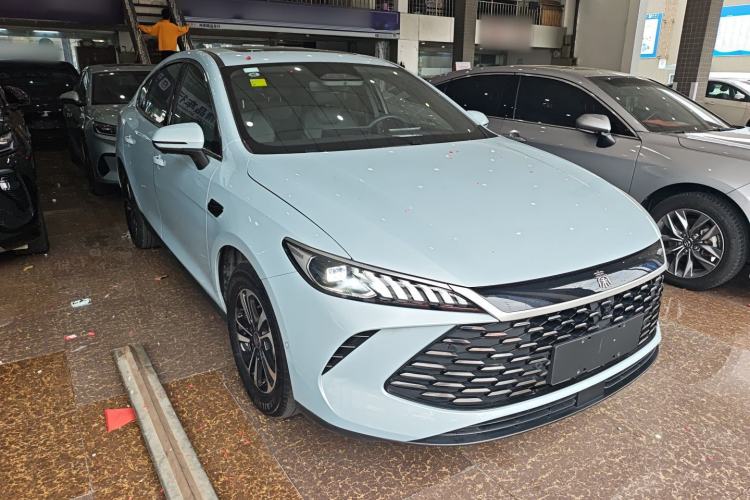 Used BYD Qin PLUS 2025 DM-i Smart Drive 120KM Superior Model