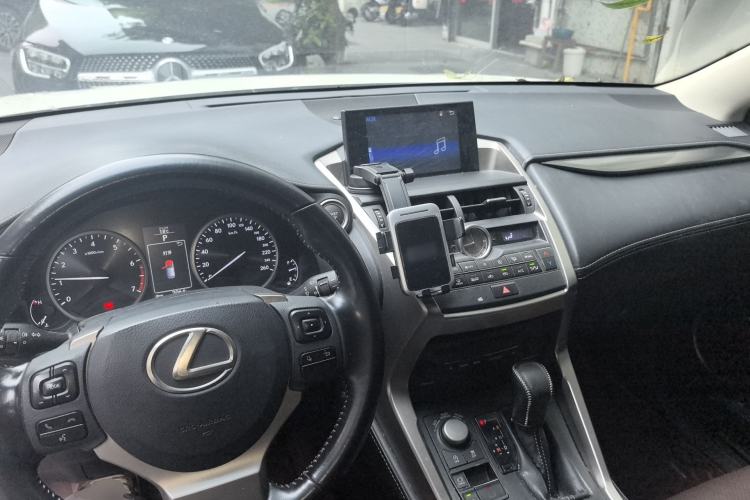 Used Lexus NX 2015 200 Front-Wheel Drive X-Trail SE Edition