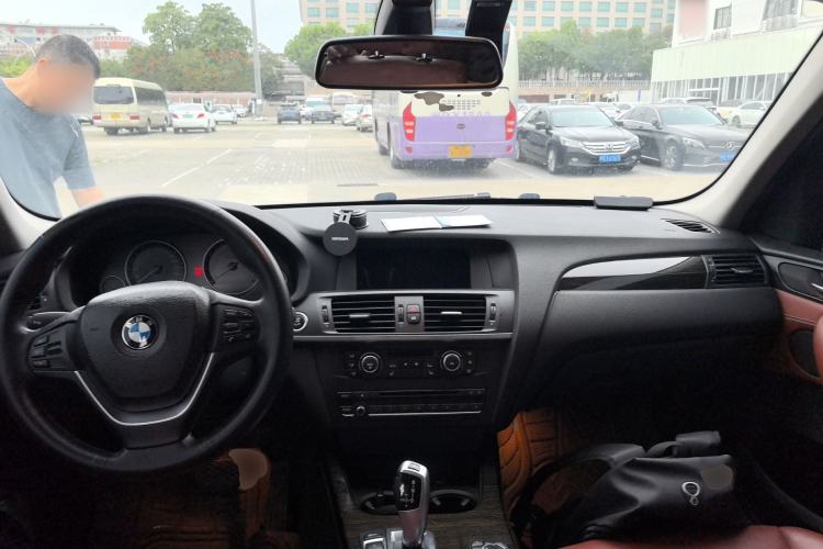 Used BMW X3 2011 xDrive28i Luxury Model