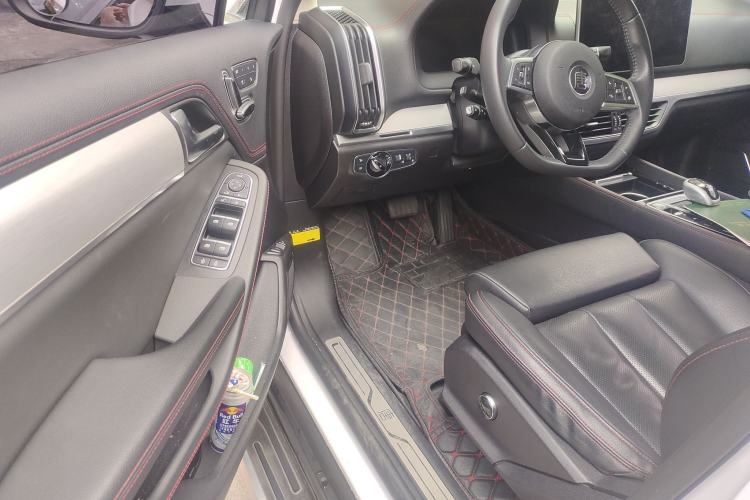 Used BYD Tang New Energy 2019 DM 2.0T All-Wheel Drive Connected Leading Model 7 Seats China VI Standard Driver Seat