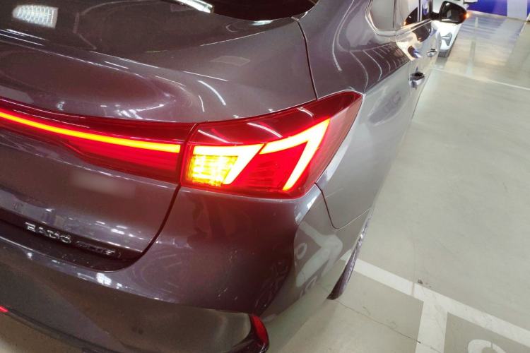 Used CHANGAN Eado 2024 PLUS Blue Whale NE 1.4T GDI DCT High-Energy Edition
