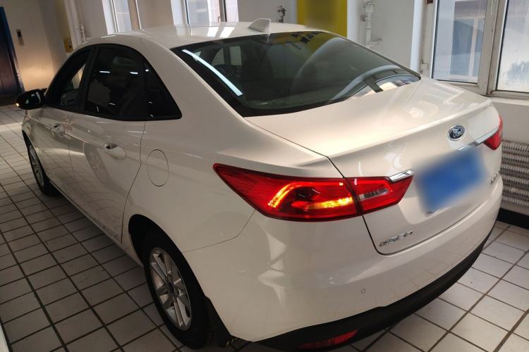 Used Ford Escort 2019 Revised 1.5L Automatic ZhiXiang Version China VI Standard
