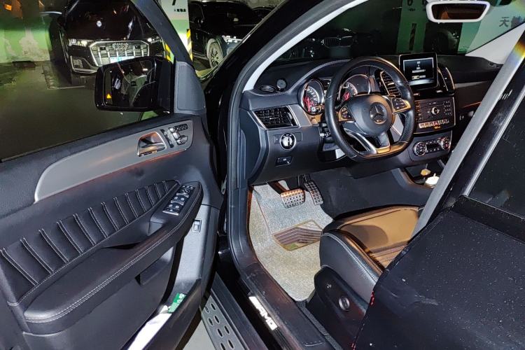 Used Mercedes-Benz GLE Coupe AMG 2017 AMG GLE 43 4MATIC Coupe SUV Driver Seat