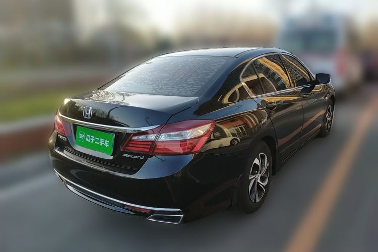 Used Honda Accord 2016 2.0L Comfort Edition
