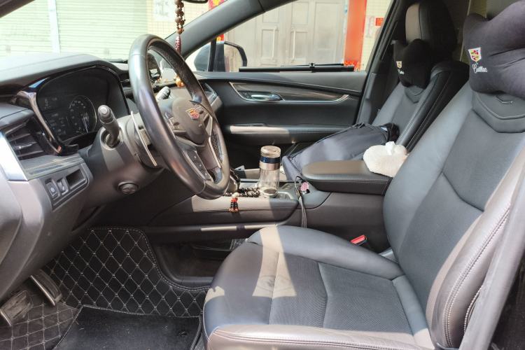 Used Cadillac XT5 2022 2.0T Four-Wheel Drive Luxury Version (Hummingbird Edition)